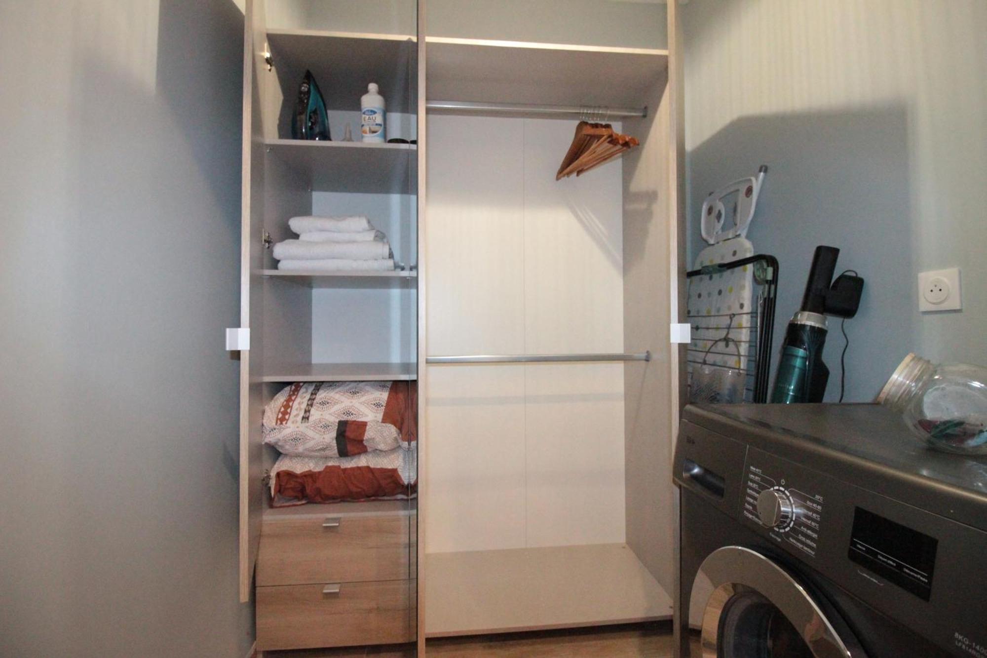 Luxury Studio, Rez De Chaussee, Parking Prive Video Surveillance, Canape Haute Qualite Convertible Couchage 2 Personnes, Centre Ville Proche, Restaurant, Boulangerie 2 Minutes A Pied, Terrasse - 800Metre Carre De Terrain - Gere Par Presta-Zen'Service Verdun-sur-Meuse Eksteriør billede